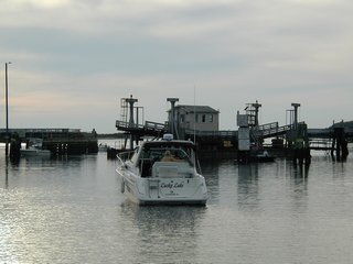 Only remaining operational pontoon bridge on the ICW